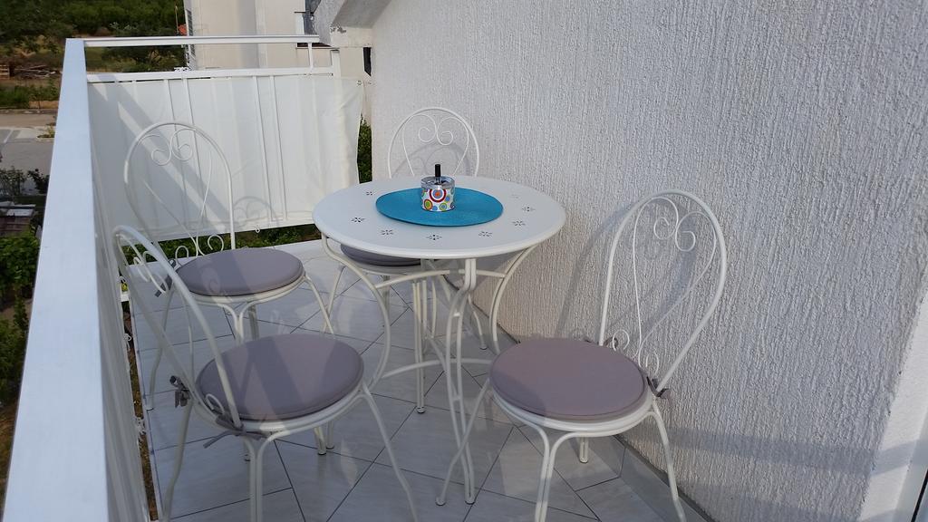Apartments Sanja Trogir Exterior photo